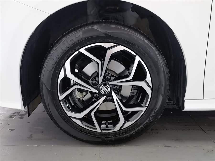 MG 5 2025 car image #18