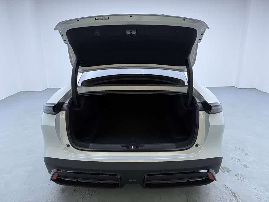 Deepal L06 2025 imagem de carro #18