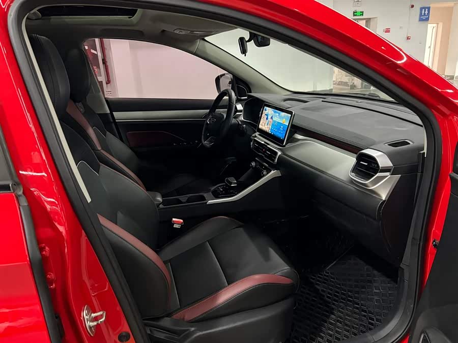 GEELY Coolray 2019 car image #18