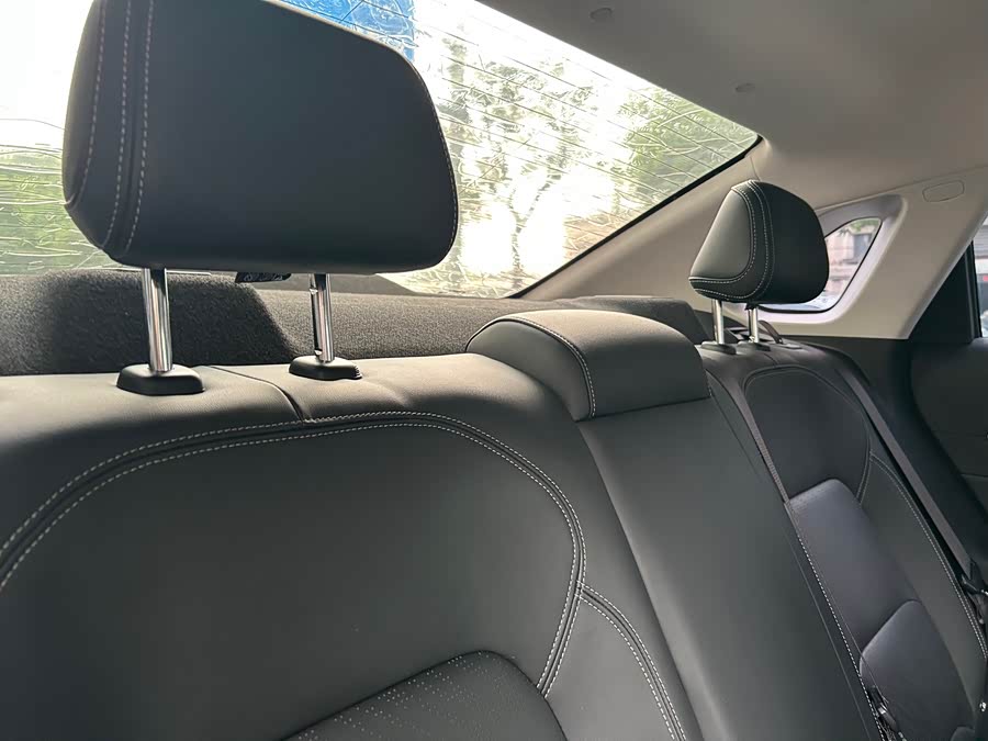 GEELY Emgrand 2023 #18 GEELY Emgrand 2023 car image #18