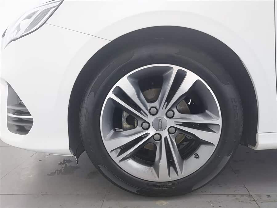 GEELY Binray 2020 immagine di auto #18