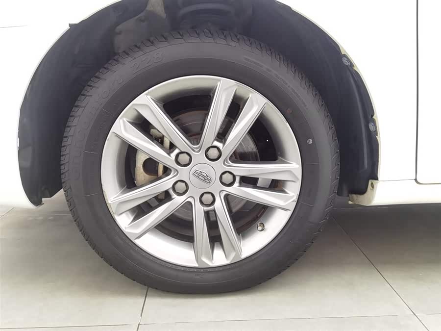 GEELY Emgrand 2016 car image #18
