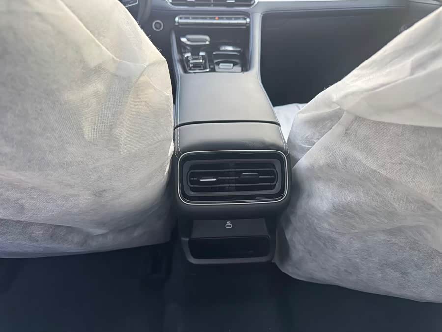 GEELY Preface 2025 изображение автомобиля #18