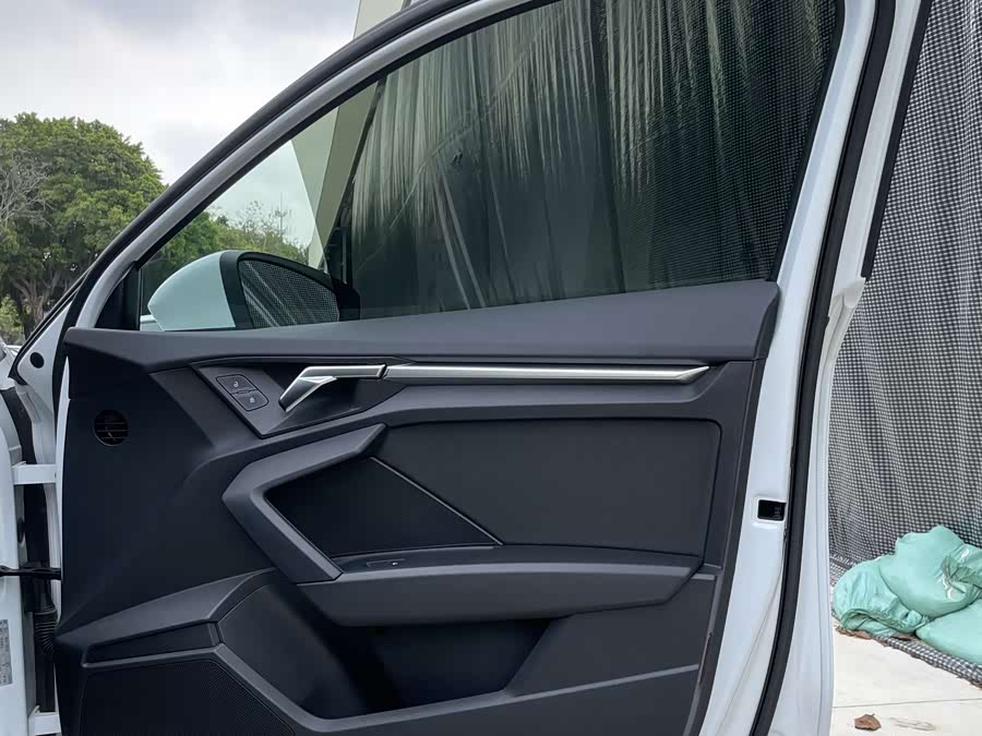 Audi A3 2023 car image #18