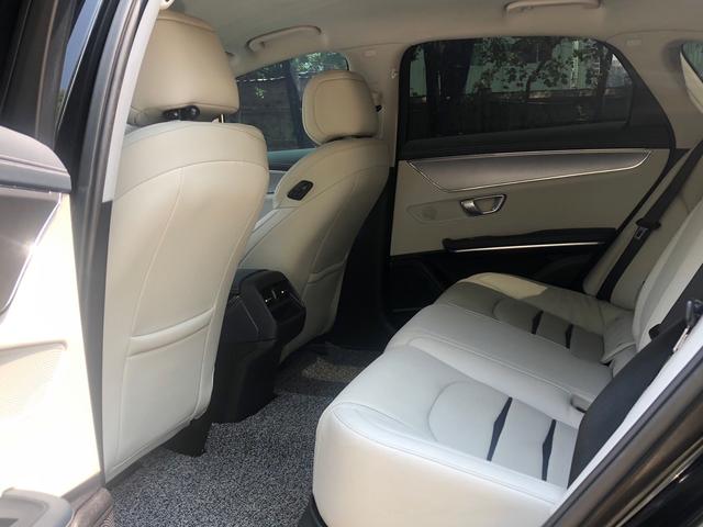 BYD e9 2021 car image #18