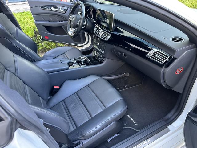 Mercedes-Benz CLS AMG 2017 car image #18