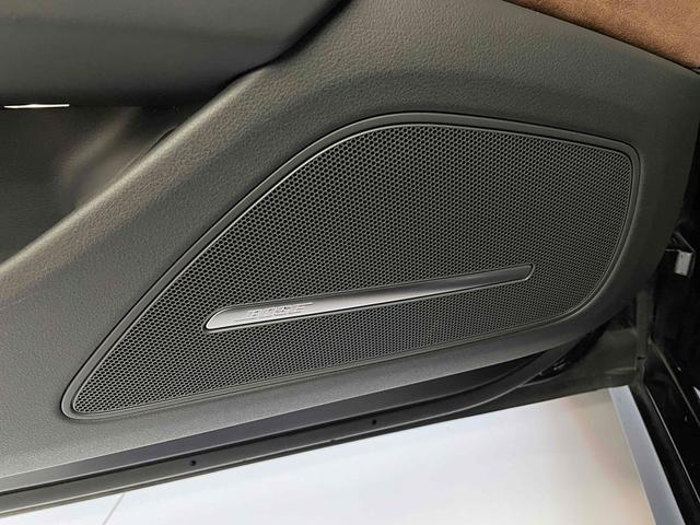 Audi S8 2023 #18 Audi S8 2023 car image #18