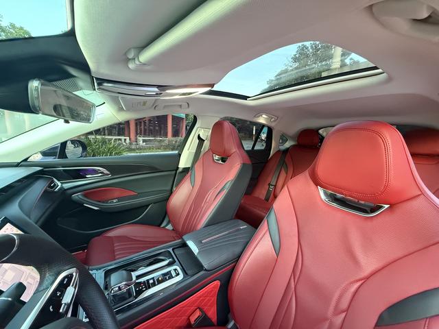 HongQi H6 2023 car image #18