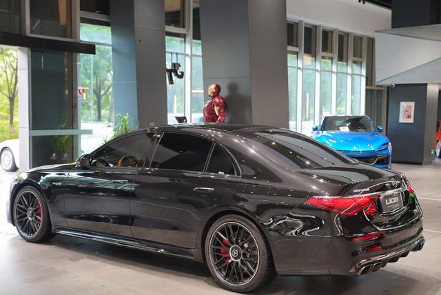 Mercedes-Benz S AMG New Energy 2024 image de voiture #18