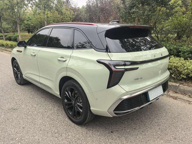 HongQi HS3 2023 #18 HongQi HS3 2023 صورة سيارة #18