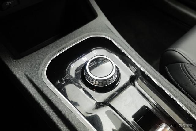 Changan Eado EV 2023 #18 Changan Eado EV 2023 car image #18