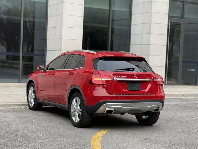 Mercedes-Benz GLA Class (Imported) 2014 #18 Mercedes-Benz GLA Class (Imported) 2014 immagine di auto #18