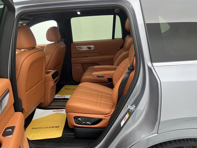 Deepal S09 2025 #18 Deepal S09 2025 car image #18