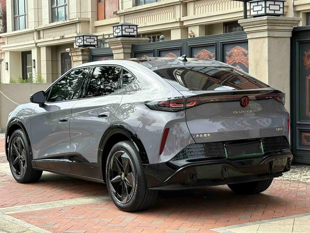 Volkswagen ID.UNYX 06 2025 car image #18