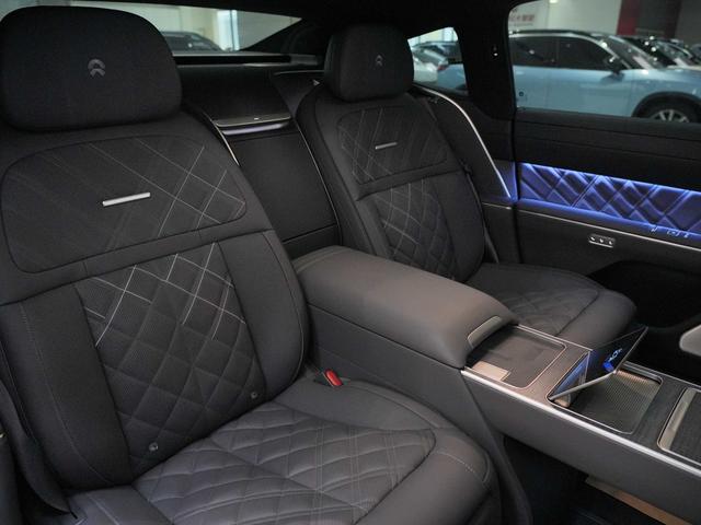 蔚来 蔚来ET9 2025 汽车图片 #18