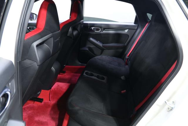 Honda Civic (Imported) 2024 car image #18