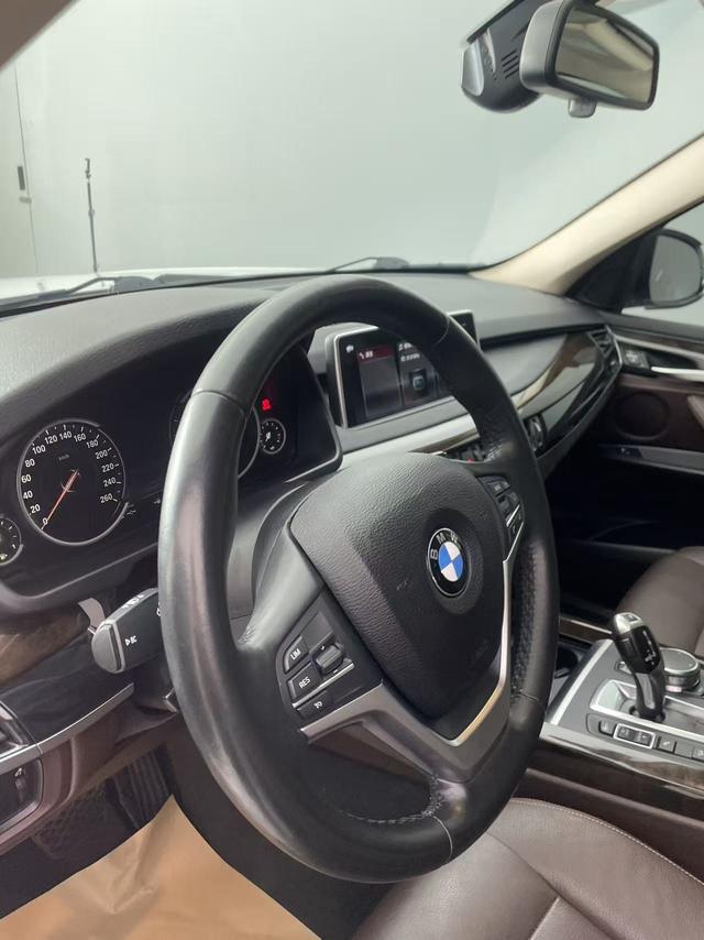 BMW X5 (Imported) 2018 immagine di auto #18