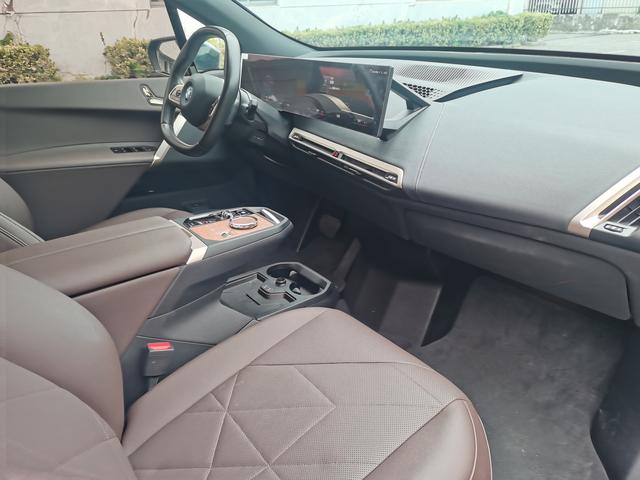 BMW iX 2022 image de voiture #18