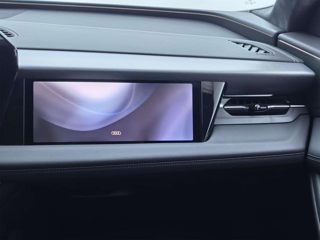 Audi Q6L Sportback e-tron 2025 #18 Audi Q6L Sportback e-tron 2025 car image #18