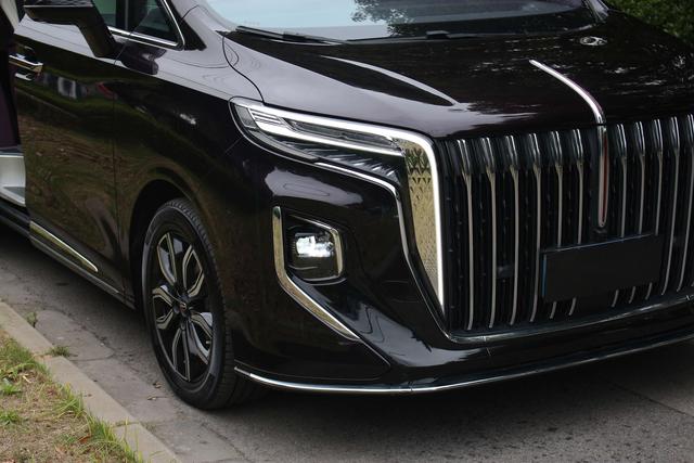 HongQi HQ9 2023 صورة سيارة #18