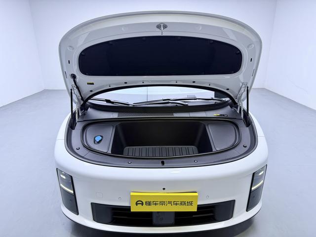 理想汽车 理想i6 2025 汽车图片 #18