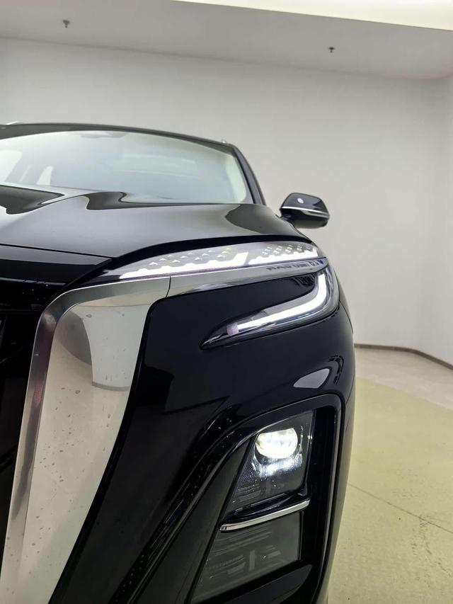 HongQi HS3 PHEV 2024 car image #18