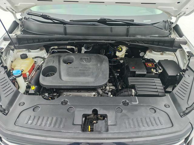 Changan CS15 EV 2020 #18 Changan CS15 EV 2020 car image #18