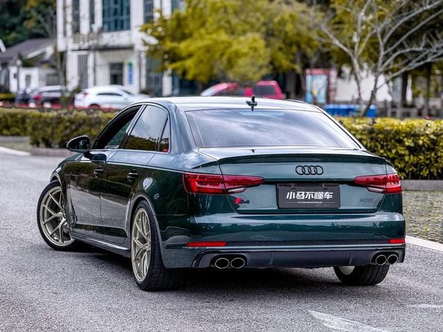Audi S4 2019 صورة سيارة #18