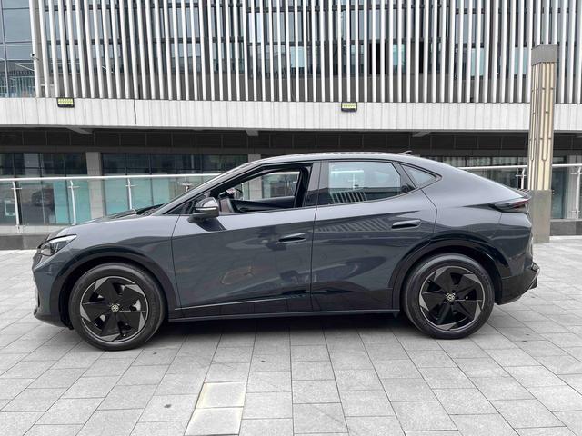 Volkswagen ID.UNYX 06 2024 #18 Volkswagen ID.UNYX 06 2024 image de voiture #18