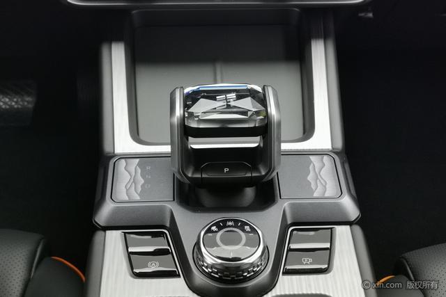 Jetour X70L 2025 #18 Jetour X70L 2025 immagine di auto #18