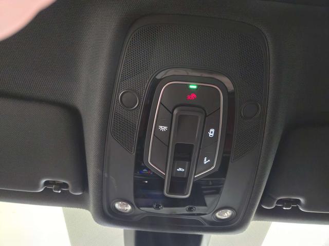 Audi S4 2023 صورة سيارة #18