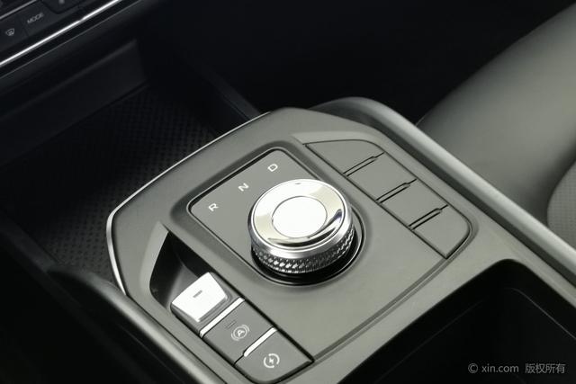 Livan Maple 60S 2023 imagen de coche #18