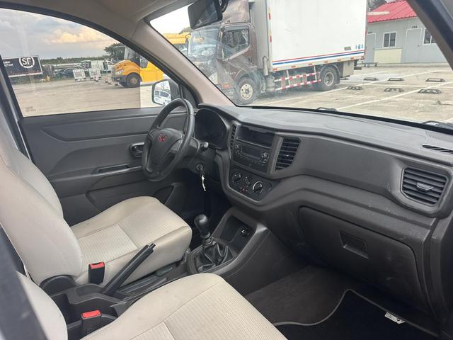 五菱汽车 五菱宏光V 2020 汽车图片 #18