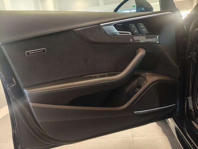 Audi RS 4 2023 #18 Audi RS 4 2023 car image #18