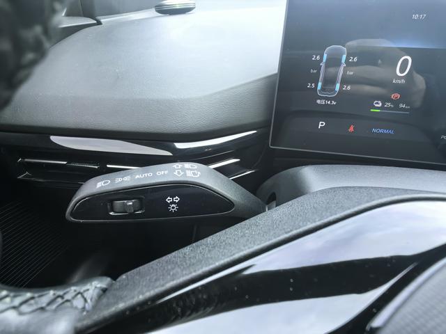 MG 4 EV 2022 #18 MG 4 EV 2022 car image #18