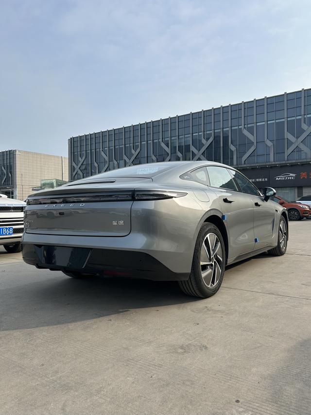 Exceed Stellar Era ES 2025 #18 Exceed Stellar Era ES 2025 imagen de coche #18