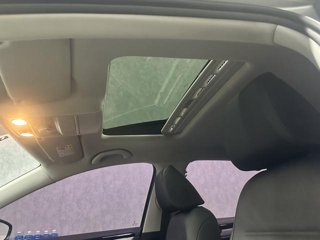 Volkswagen Sagitar 2019 immagine di auto #18