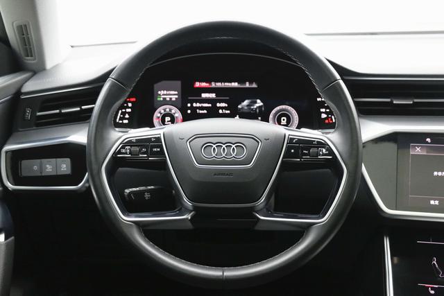 Audi A7L 2023 immagine di auto #18