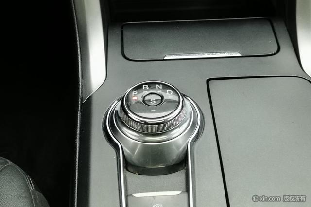 Ford Mondeo 2018 car image #18