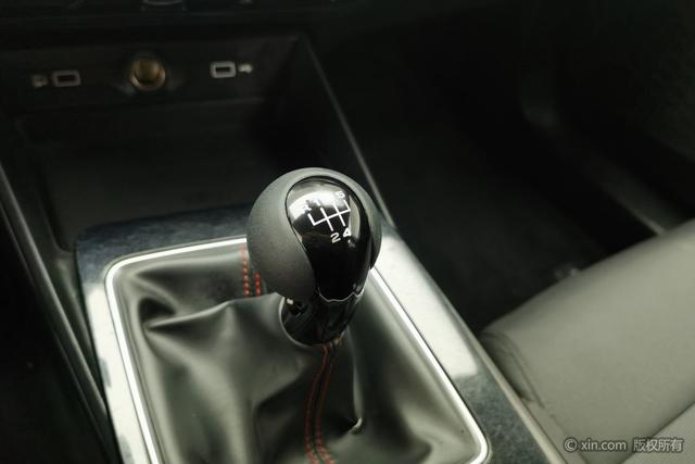 MG 2024 immagine di auto #18