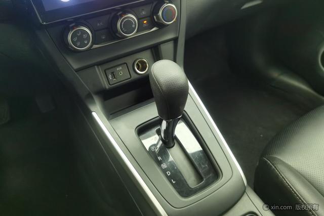 Nissan 2024 car image #18