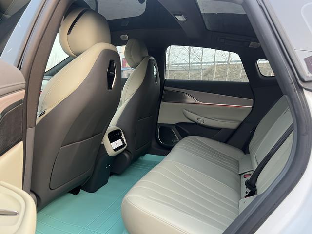 Exceed Stellar Era ES 2024 #18 Exceed Stellar Era ES 2024 صورة سيارة #18