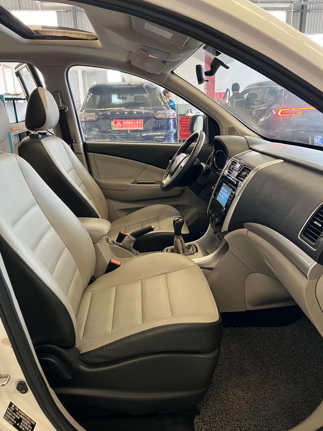 Forthing S500 2015 #18 Forthing S500 2015 immagine di auto #18