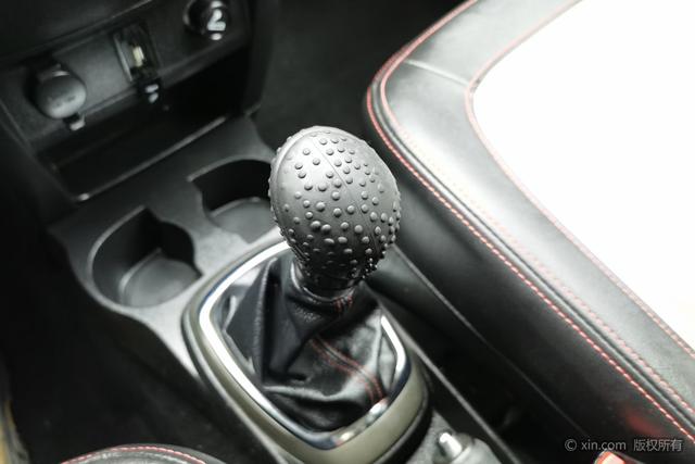 Great Wall M4 2014 car image #18