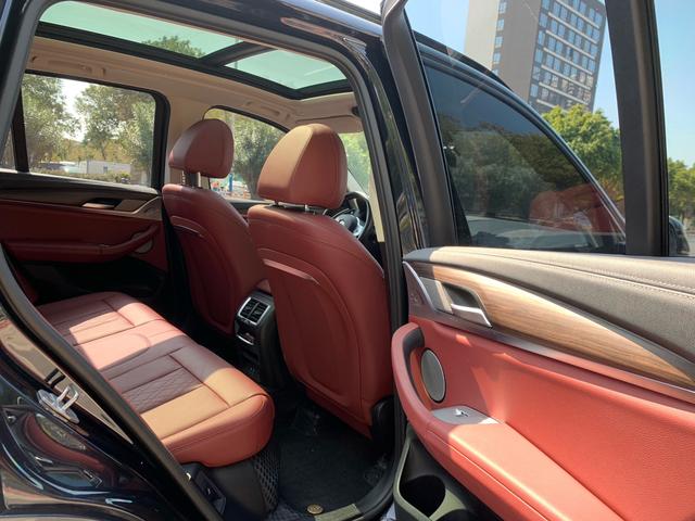 BMW X3 2023 car image #18