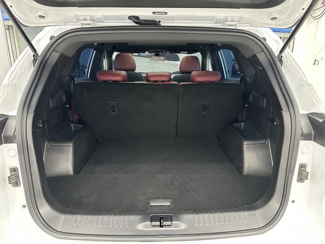 Jetour X70 PLUS 2023 car image #18