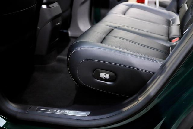 极氪 极氪7X 2024 汽车图片 #18