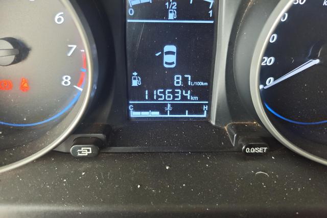 Forthing JOYEAR X5 2014 изображение автомобиля #18