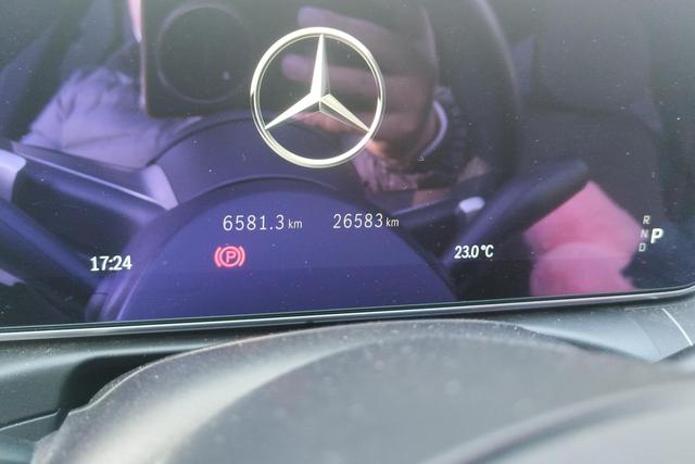 Mercedes-Benz C Class 2023 car image #18