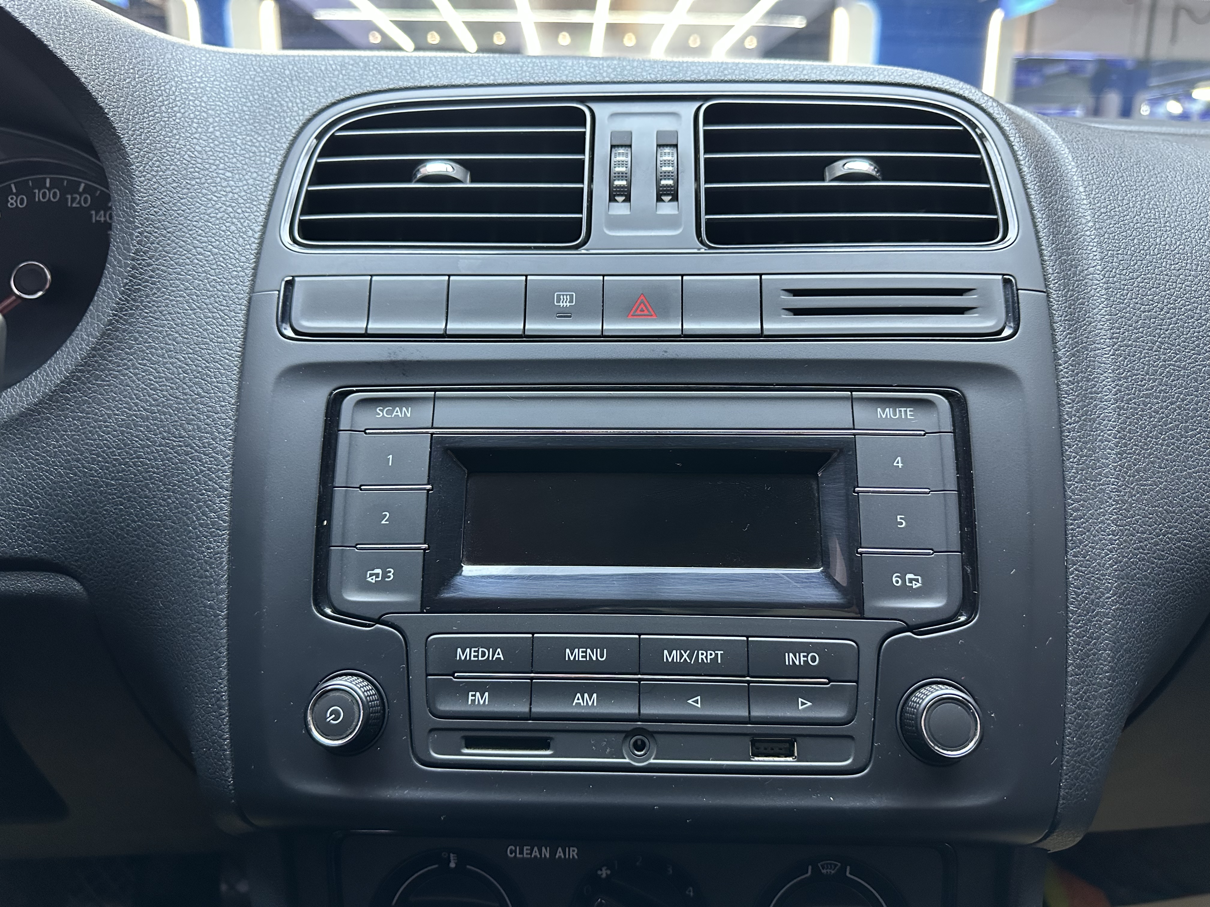 Volkswagen Polo 2017 #18 Volkswagen Polo 2017 imagem de carro #18